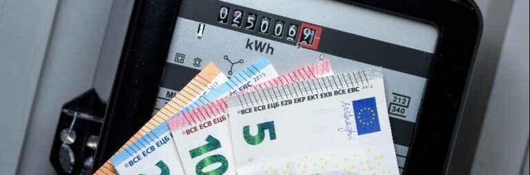 Cantal – Que faire face à la hausse des prix du gaz et de l&rsquo;électricité ?
