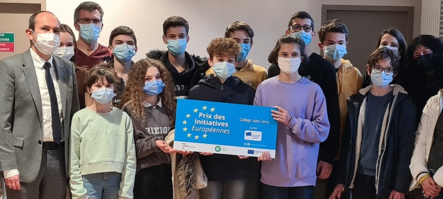 Cantal - Le collège Jules Ferry d'Aurillac Prix 2021-2022 des Initiatives Européennes