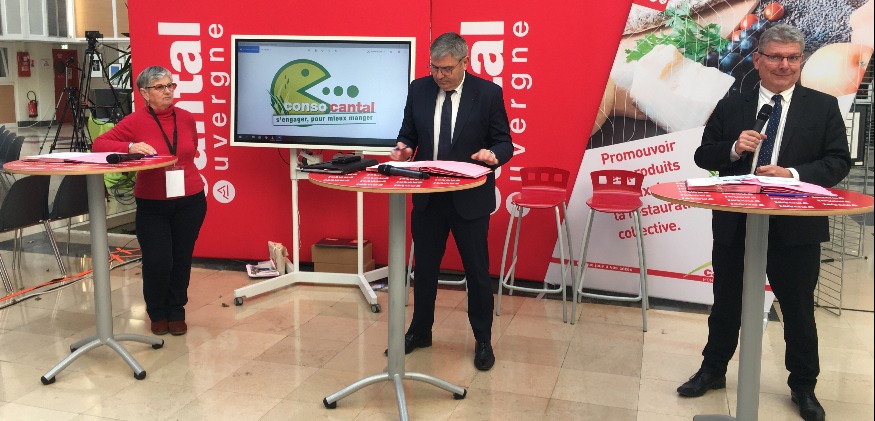 Cantal - Une convention pour mieux manger dans les cantines