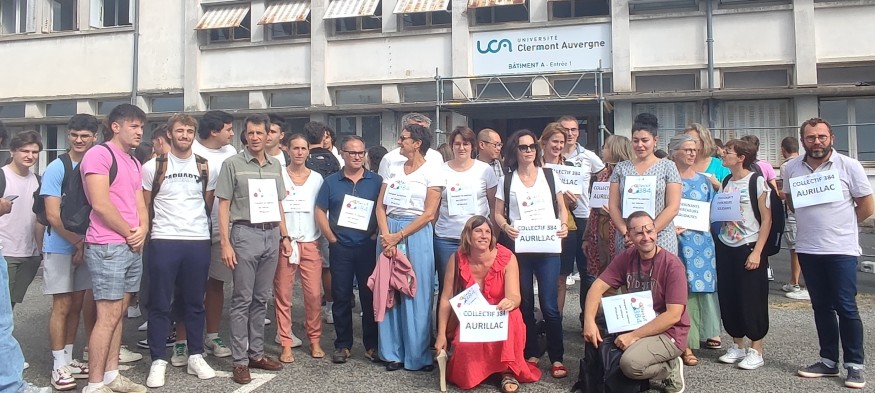Les enseignants du supérieur issus du secondaire manifestent à Aurillac