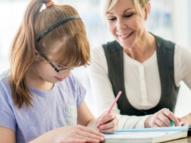 Forum de l’école pour tous 2025 à Aurillac : Découvrez comment accompagner efficacement les élèves en situation de handicap