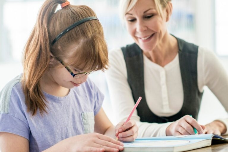 Forum de l’école pour tous 2025 à Aurillac : Découvrez comment accompagner efficacement les élèves en situation de handicap