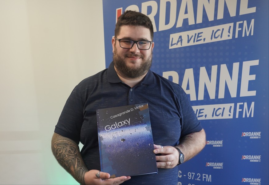 Bienvenue dans le "Galaxy VTL" : le nouveau monde (critique et hilarant) de Casagrande D. Victor